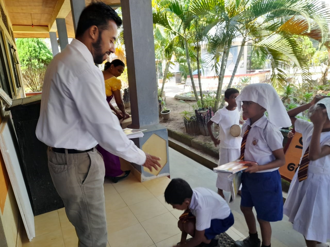 3 ⁣ශ්‍රේණිය පොත් පෙරහැර